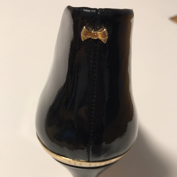 Ted Baker - Picture 3 of 11